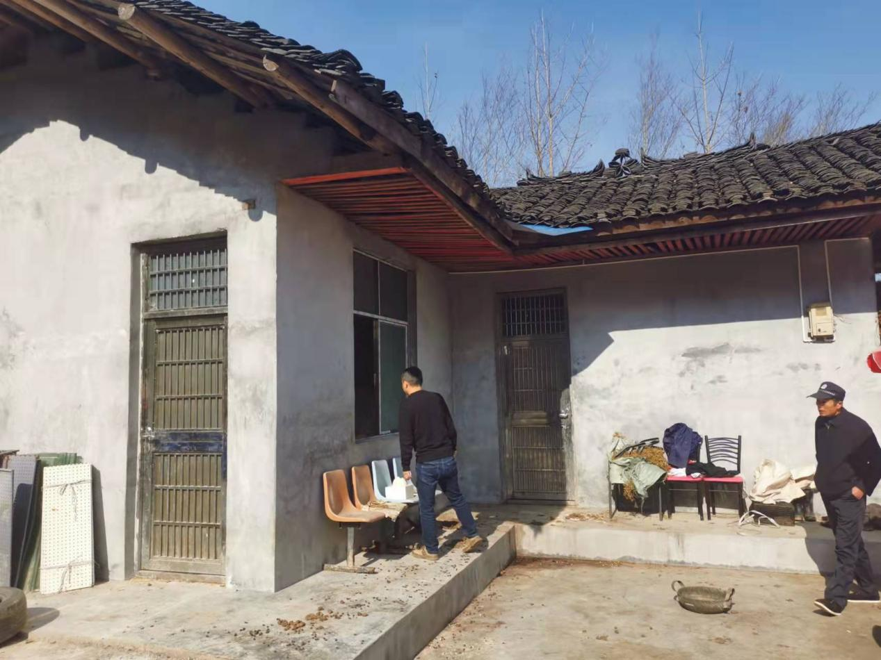 龙山县内溪乡双树村村干部消极懒政,粗暴对待群众_百姓呼声_红网